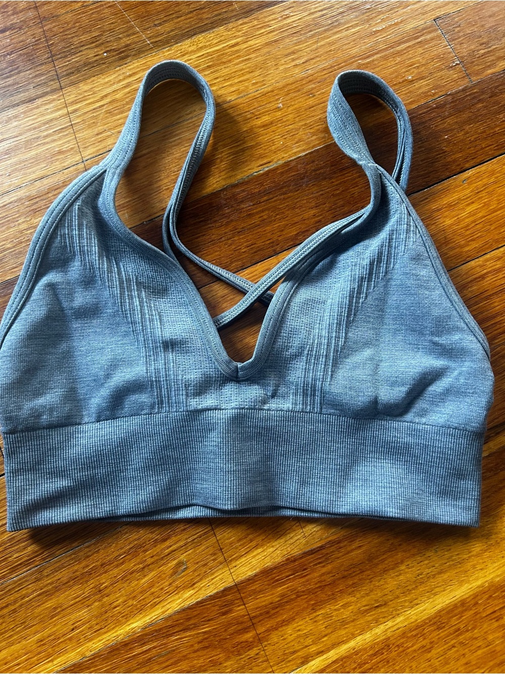 lululemon athletica Cross-Back Seamless Sports Bra - Gray Blue